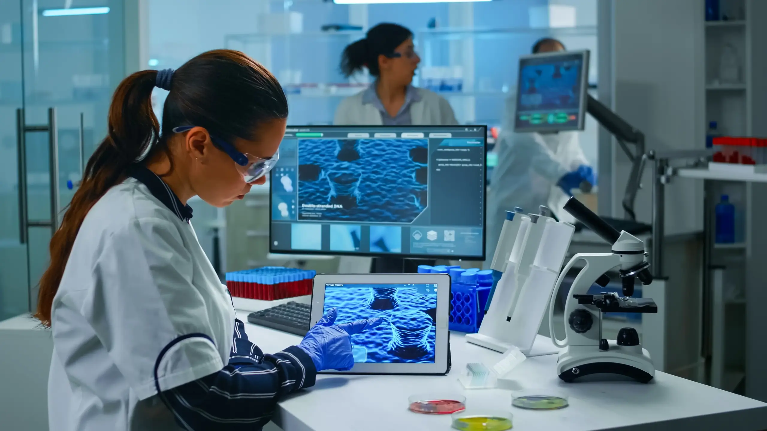 Healthcare & Life Sciences